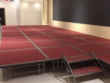 THANG HAI BẬC  SÂN KHẤU  DI ĐỘNG