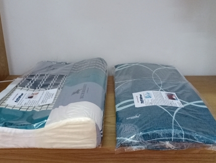 Bộ đôi gối bảo vệ cột sống cổ và gối kê thắt lưng khi ngủ