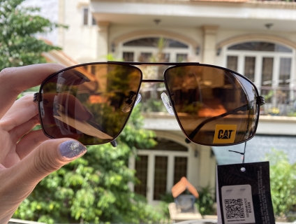 Kính CAT UK chính hãng chống 100%UV chống chói săn sales tại Anh