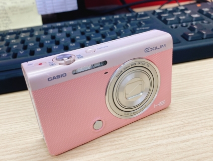 Cần ra đi em Máy ảnh Casio exilim ZR60
