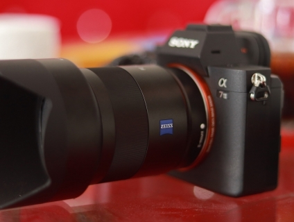 Ống kính Sony CZ 55mm f.18 mới 99%
