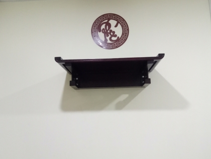 Bàn thờ treo tường