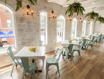 Ý tưởng thiết kế quán cafe nhỏ đẹp theo phong cách Coastal