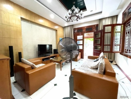 Bán nhà phố Thái Hà, 63m x 5T, Mt 5m, Ô tô, Kinh doanh