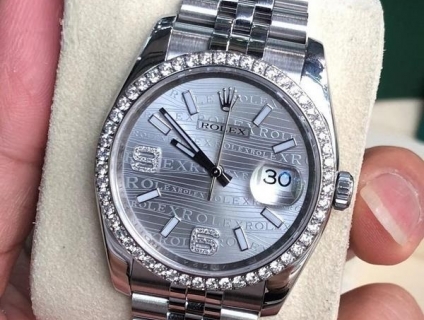Đồng Hồ Rolex Đính Đá Đẳng Cấp Và Thời Thượng