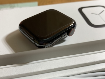 Thép 4 44mm black fullbox như mới mã esim Viettel