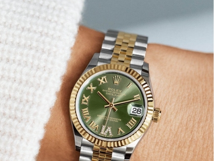 3 chiếc đồng hồ Rolex mặt xanh được yêu thích nhất