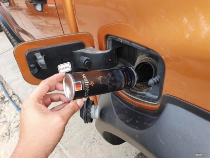 Vệ sinh kim phun ô tô tại nhà nhập khẩu từ Đức