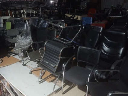 BÀN GHẾ VĂN PHÒNG THANH LÝ GIÁ RẺ TẠI TPHCM