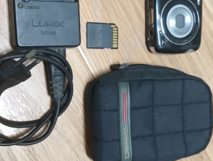 bán máy ảnh Panasonic Lumix DMC-S1 12.1mpx quay phim HD