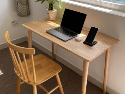 Bàn làm việc bằng gỗ tự nhiên, nhiều kích thước
