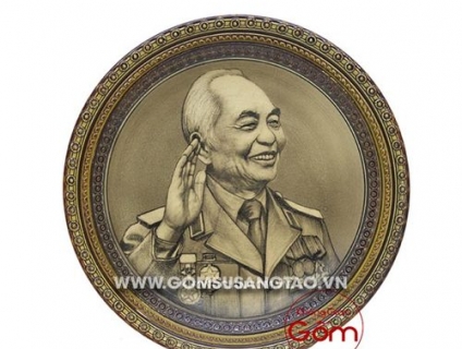 Quà tặng đĩa sứ lưu niệm mua ở đâu giá rẻ tại tphcm?