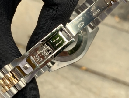 ✔️ RL bọc vàng hoàn thiện bậc nhất.