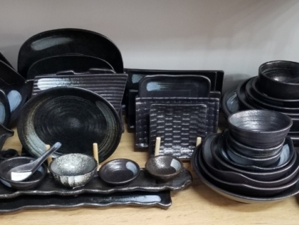 Chuyên Cung cấp sỉ chén đĩa nhựa và sứ nhà hàng – Quán ăn Decor đẹp