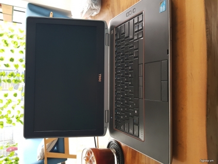 Cần bán Dell Latitude E6420 cũ ngoại hình ok ( ảnh thật )