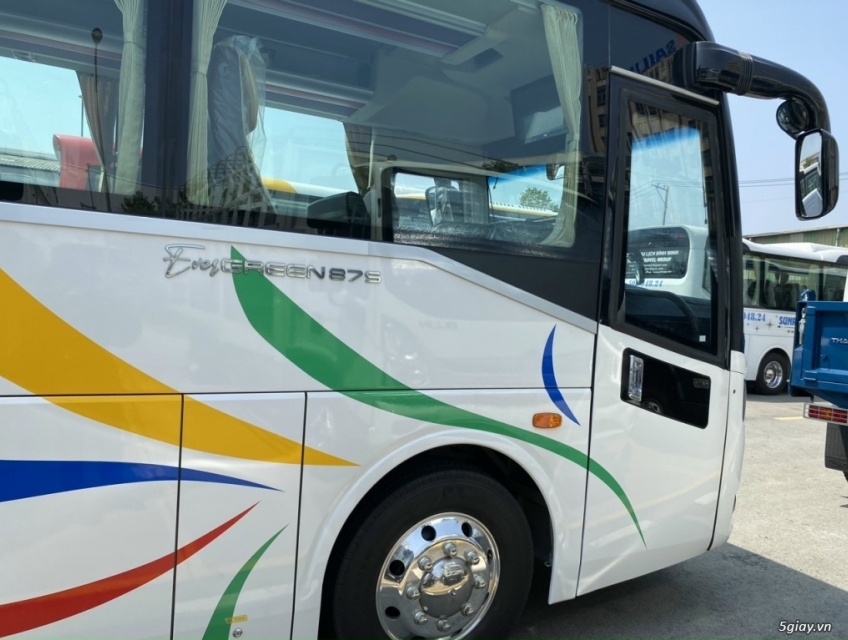 Thaco TB87S 29 chỗ vip