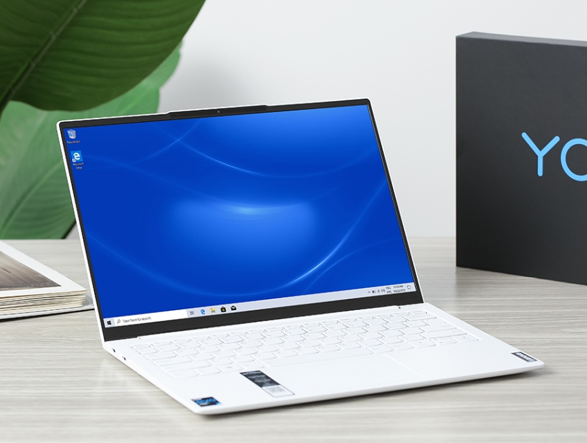 LENOVO Yoga Slim 7 Cacbon: Core i5 Gen 11/16G/13in QHD IPS/còn BH hãng