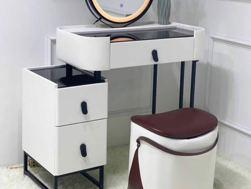 Bàn Trang Điểm TIDO - BP29