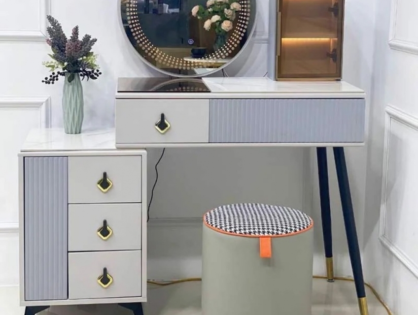 Bàn Trang Điểm TIDO - BP30