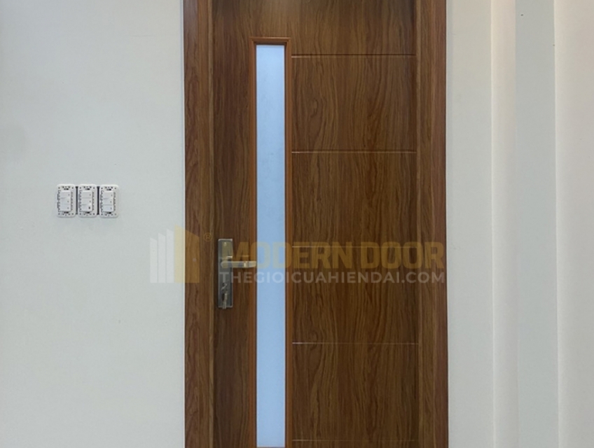 Cửa Composite chính hãng SUNGYU lại hoàn thiện cho khách nội thành Hồ