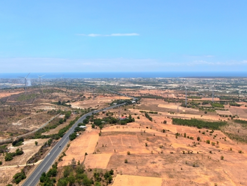 Cần bán đất Tuy Phong Bình Thuận 4400m2 ngay QL1A view biển giá chỉ 3