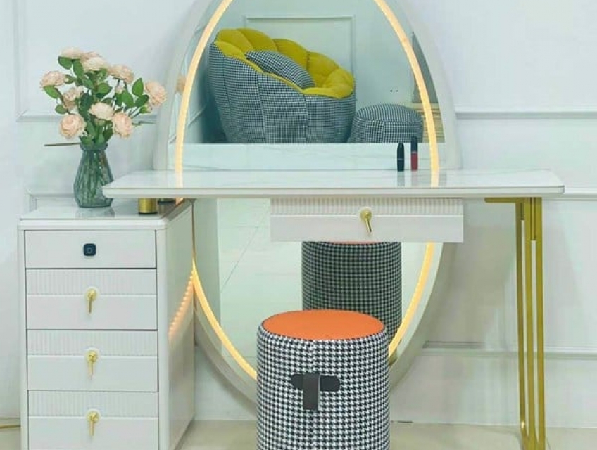 Bàn trang điểm TIDO-BP41 hàng chính hãng, giá phải chăng