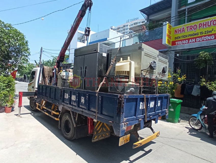 Thuê Xe Tải Gắn Cẩu Tại KCX Tân Thuận, TP. HCM