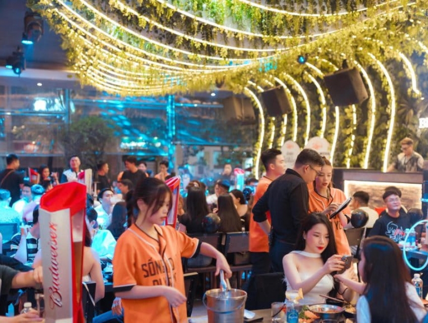 YoYo Central Garden Beer Hồ Con Rùa Quận 3