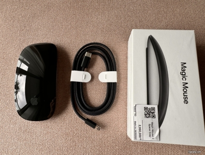Bán chuột Magic Mouse 2 màu đen như mới giá tốt
