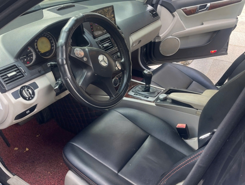 Bán thanh lý Mercedes _Benz C200K