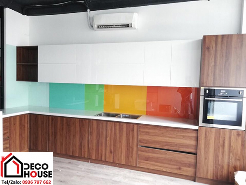 Tư vấn lựa chọn các loại kính ốp bếp cho gia đình