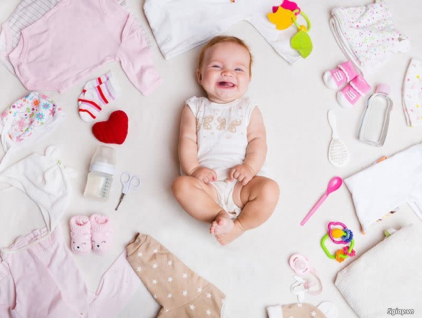 Bí quyết chọn vải thấm hút mồ hôi cho bé