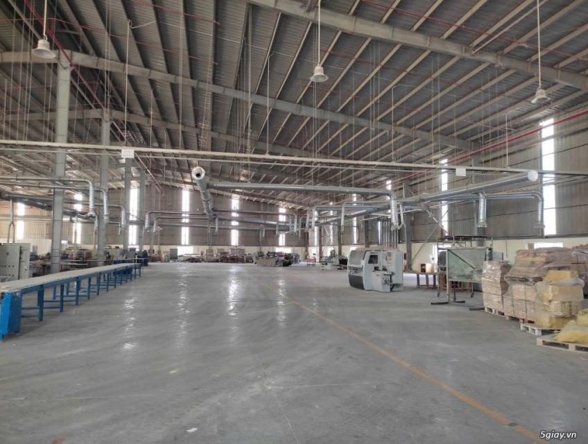 Cho Thuê 11.000m2 Kho Xưởng Tại Bến Cát BìnhDương Giá 2.7usd