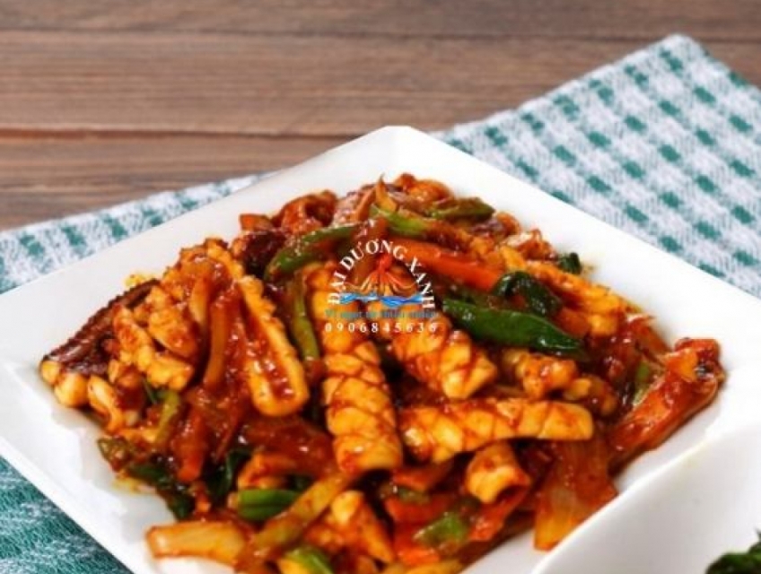 Hướng dẫn làm món mực nang xào sa tế cay ngon đậm vị