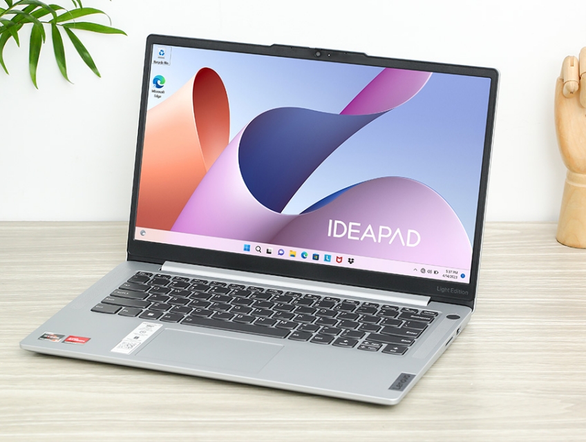 LENOVO Slim 5 Light: Ryzen 5 7530u/16G/512G/14in FHD IPS/còn BH 22th!!