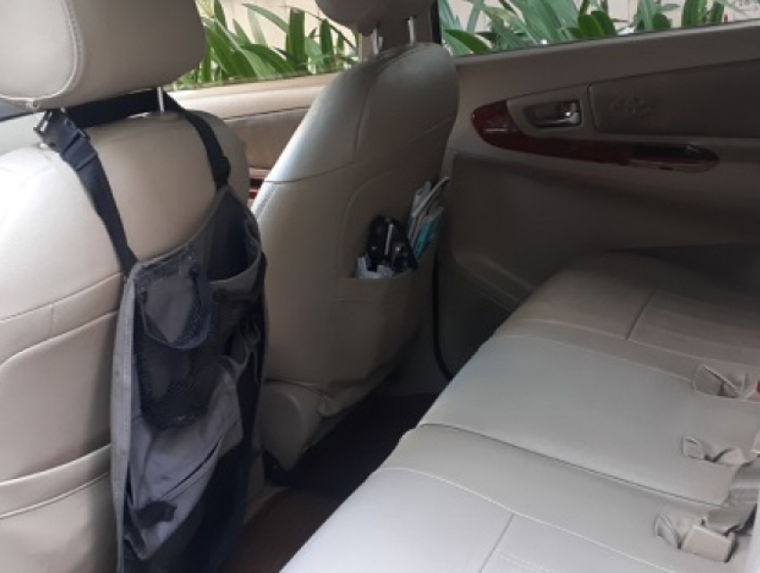 Chính chủ cần bán xe Innova G 2008 ODO 250.000 km,xe chạy kỹ,máy tốt