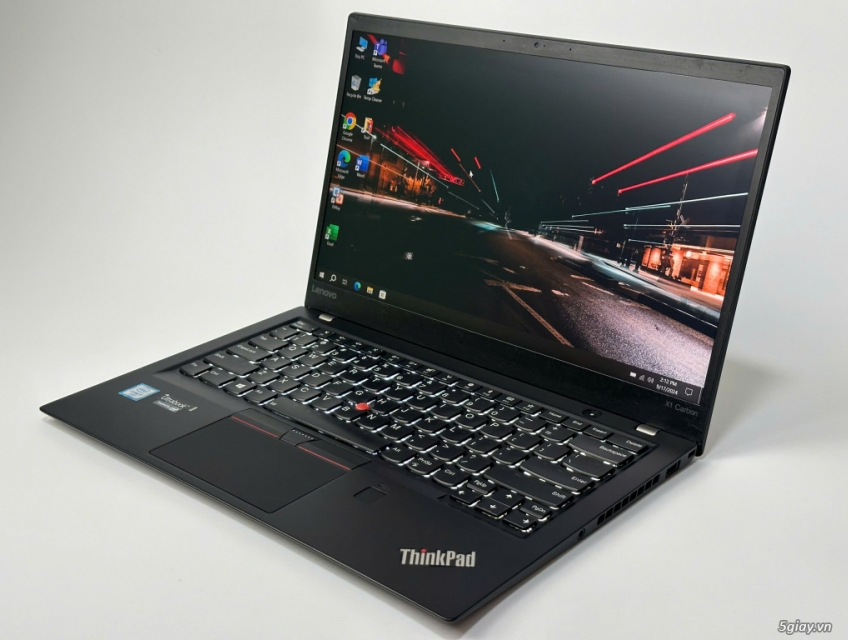 Lenovo Thinkpad X1 Carbon Gen 5 Core i7 6600u / 16GB / 256GB / 14 inch