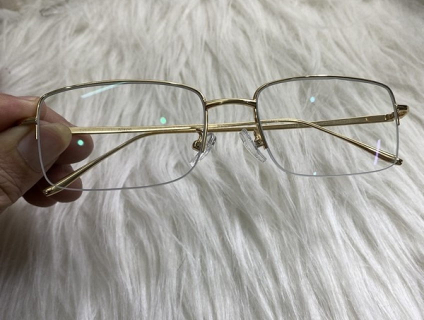 Địa chỉ chuyên bán kính đổi màu nhật đi ngày đêm chống chói uy tín