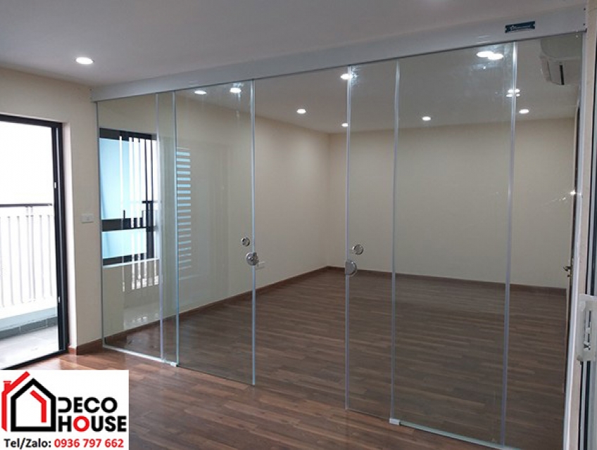 Báo giá cửa kính cường lực lùa cho văn phòng nhỏ gọn