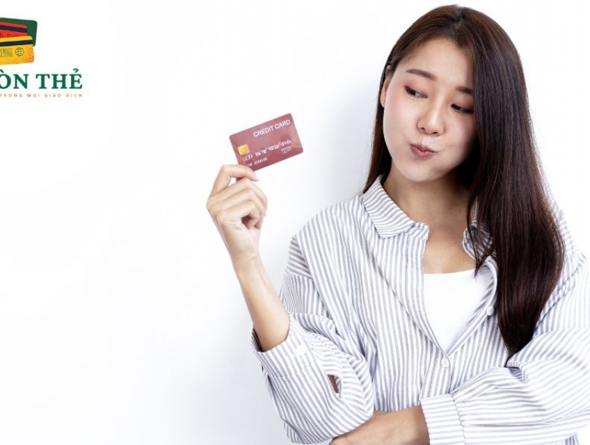 Rút tiền thẻ tín dụng quận 1: Những loại phí bạn phải trả