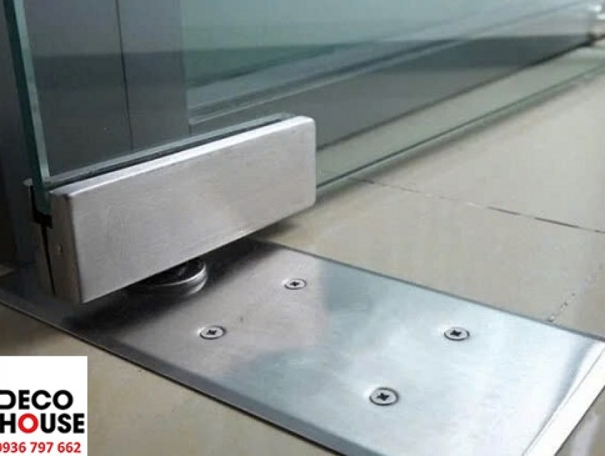 Ứng dụng cửa kính thủy lực trong kiến trúc hiện đại: Những lưu ý khi t