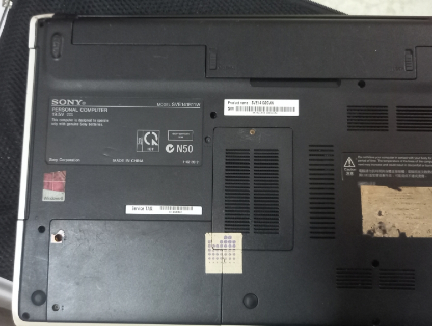 Cần mua vỏ loptop sony sve 141r11w