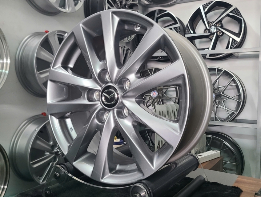 Bộ 4 mâm xe Mazda 3 kích thước 16 inch 99%