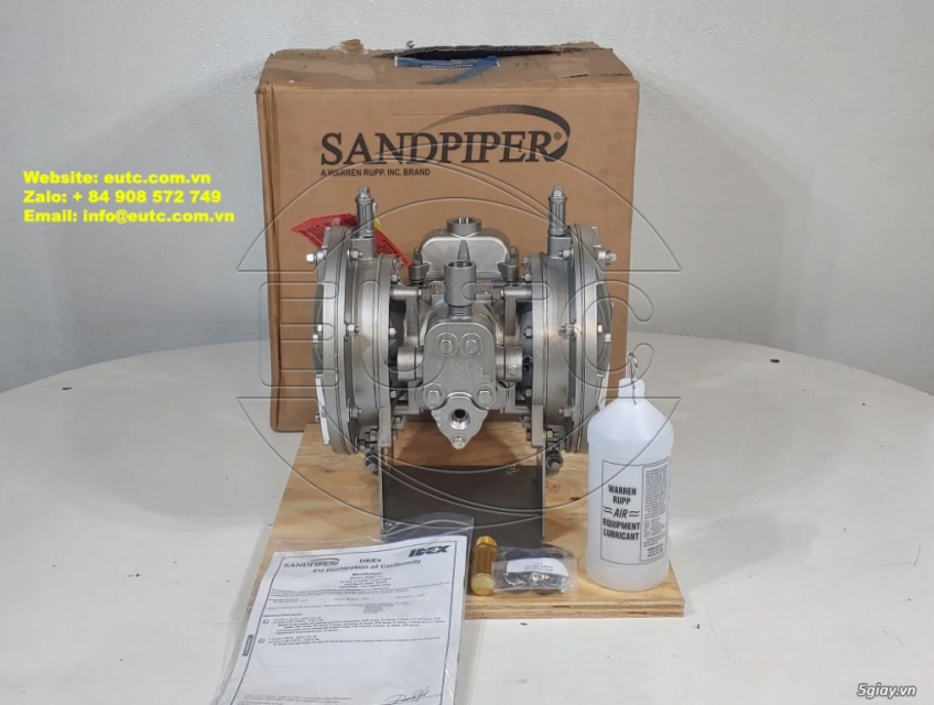 Bơm kim loại Sandpiper