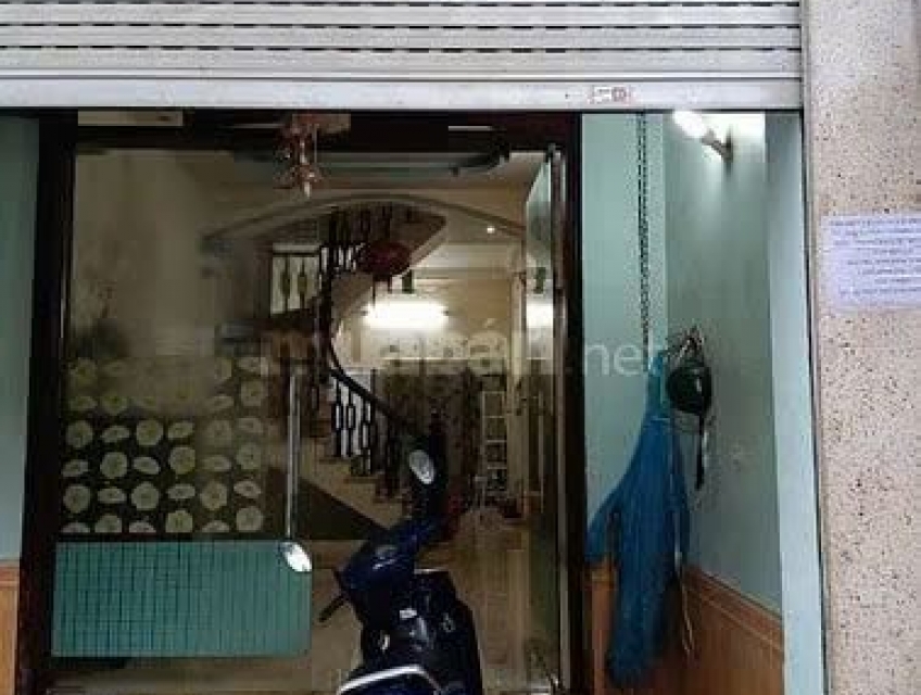 Cho thuê nhà 3 tầng,3 ngủ, đủ nội thất, hộ gia đình ở lâu dài tại Ngũ