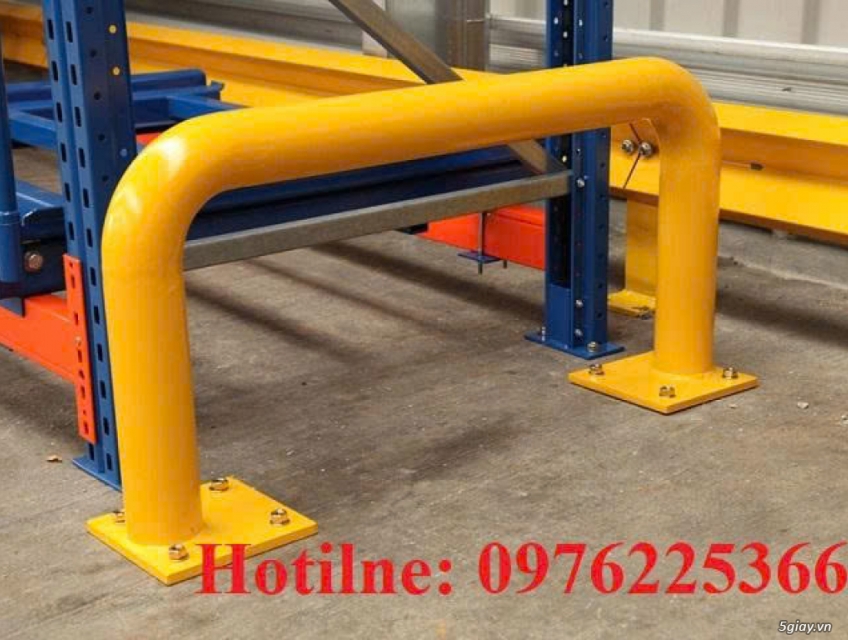 Hàng rào chống va chạm, rào chắn chống va đập, thanh chắn chống va