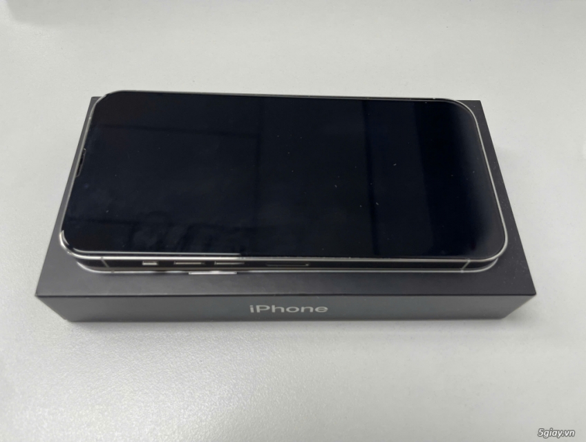 IPhone 13 Pro Max - Trắng 128GB - Pin 77% - Bao Zin - Máy Đẹp - 11Tr