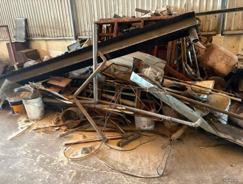Thu mua sắt phế liệu giá cao tại TPHCM