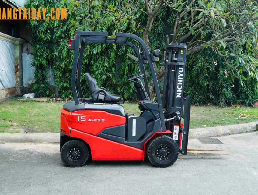 Bán xe nâng điện ngồi lái 1,5 tấn 2020 3m Nhật