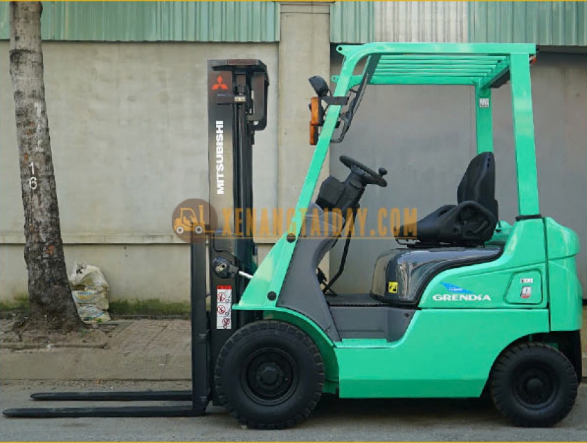 Bán xe nâng xăng Mitsubishi 900kg Zin Nhật
